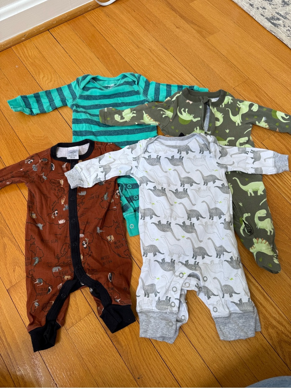 Set of 4 0-3 month pajamas, old navy/modern moments/simple joys